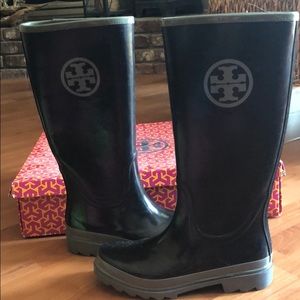 Tory Burch rain boots// Never been worn